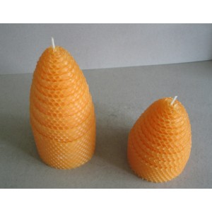 natural color beeswax candle
